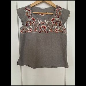 THML Embroidered Gray Top
